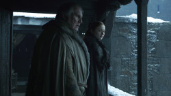 extant_GameOfThrones_8x01-Winterfell_1076