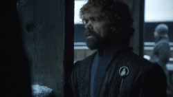 extant_GameOfThrones_8x01-Winterfell_1100
