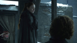 extant_GameOfThrones_8x01-Winterfell_1104