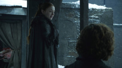 extant_GameOfThrones_8x01-Winterfell_1110