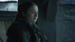 extant_GameOfThrones_8x01-Winterfell_1143