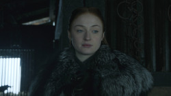 extant_GameOfThrones_8x01-Winterfell_1162