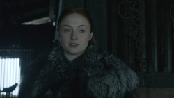 extant_GameOfThrones_8x01-Winterfell_1166