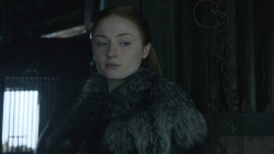 extant_GameOfThrones_8x01-Winterfell_1186