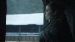 extant_GameOfThrones_8x01-Winterfell_1203