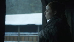 extant_GameOfThrones_8x01-Winterfell_1205