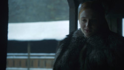 extant_GameOfThrones_8x01-Winterfell_1244