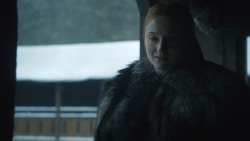 extant_GameOfThrones_8x01-Winterfell_1246