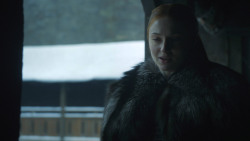 extant_GameOfThrones_8x01-Winterfell_1251