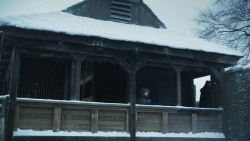 extant_GameOfThrones_8x01-Winterfell_1261