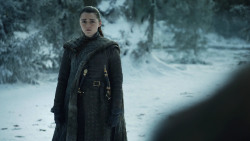 extant_GameOfThrones_8x01-Winterfell_1316