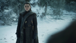 extant_GameOfThrones_8x01-Winterfell_1317