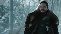 extant_GameOfThrones_8x01-Winterfell_1322