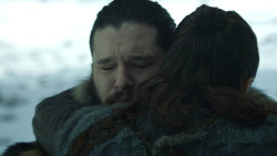 extant_GameOfThrones_8x01-Winterfell_1343