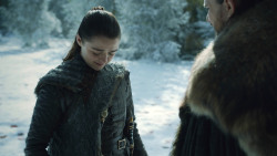 extant_GameOfThrones_8x01-Winterfell_1361