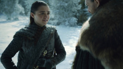 extant_GameOfThrones_8x01-Winterfell_1363