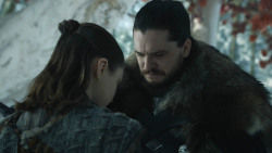 extant_GameOfThrones_8x01-Winterfell_1389