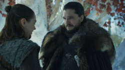 extant_GameOfThrones_8x01-Winterfell_1398