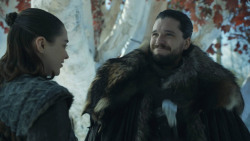 extant_GameOfThrones_8x01-Winterfell_1401
