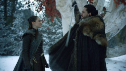 extant_GameOfThrones_8x01-Winterfell_1402