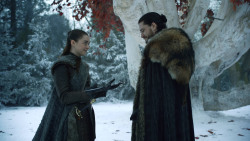 extant_GameOfThrones_8x01-Winterfell_1414