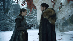 extant_GameOfThrones_8x01-Winterfell_1418