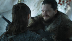 extant_GameOfThrones_8x01-Winterfell_1429