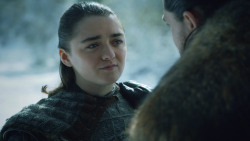 extant_GameOfThrones_8x01-Winterfell_1444