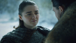 extant_GameOfThrones_8x01-Winterfell_1447