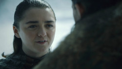 extant_GameOfThrones_8x01-Winterfell_1477