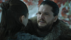 extant_GameOfThrones_8x01-Winterfell_1484