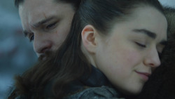extant_GameOfThrones_8x01-Winterfell_1513