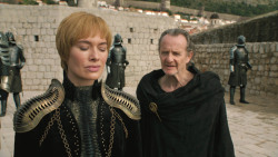 extant_GameOfThrones_8x01-Winterfell_1545