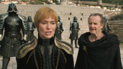 extant_GameOfThrones_8x01-Winterfell_1557