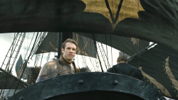 extant_GameOfThrones_8x01-Winterfell_1592