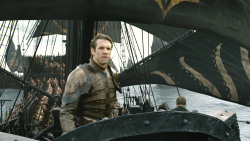 extant_GameOfThrones_8x01-Winterfell_1596