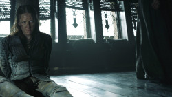 extant_GameOfThrones_8x01-Winterfell_1621