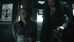 extant_GameOfThrones_8x01-Winterfell_1630