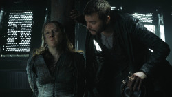 extant_GameOfThrones_8x01-Winterfell_1631