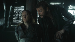 extant_GameOfThrones_8x01-Winterfell_1637