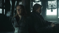 extant_GameOfThrones_8x01-Winterfell_1645