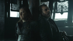 extant_GameOfThrones_8x01-Winterfell_1656