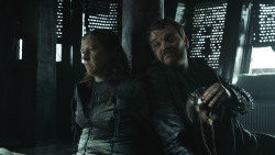 extant_GameOfThrones_8x01-Winterfell_1663