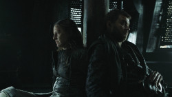 extant_GameOfThrones_8x01-Winterfell_1675