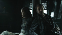 extant_GameOfThrones_8x01-Winterfell_1678