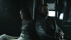 extant_GameOfThrones_8x01-Winterfell_1682