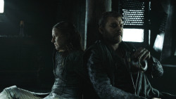 extant_GameOfThrones_8x01-Winterfell_1684