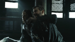 extant_GameOfThrones_8x01-Winterfell_1702