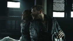 extant_GameOfThrones_8x01-Winterfell_1711