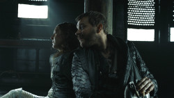 extant_GameOfThrones_8x01-Winterfell_1712